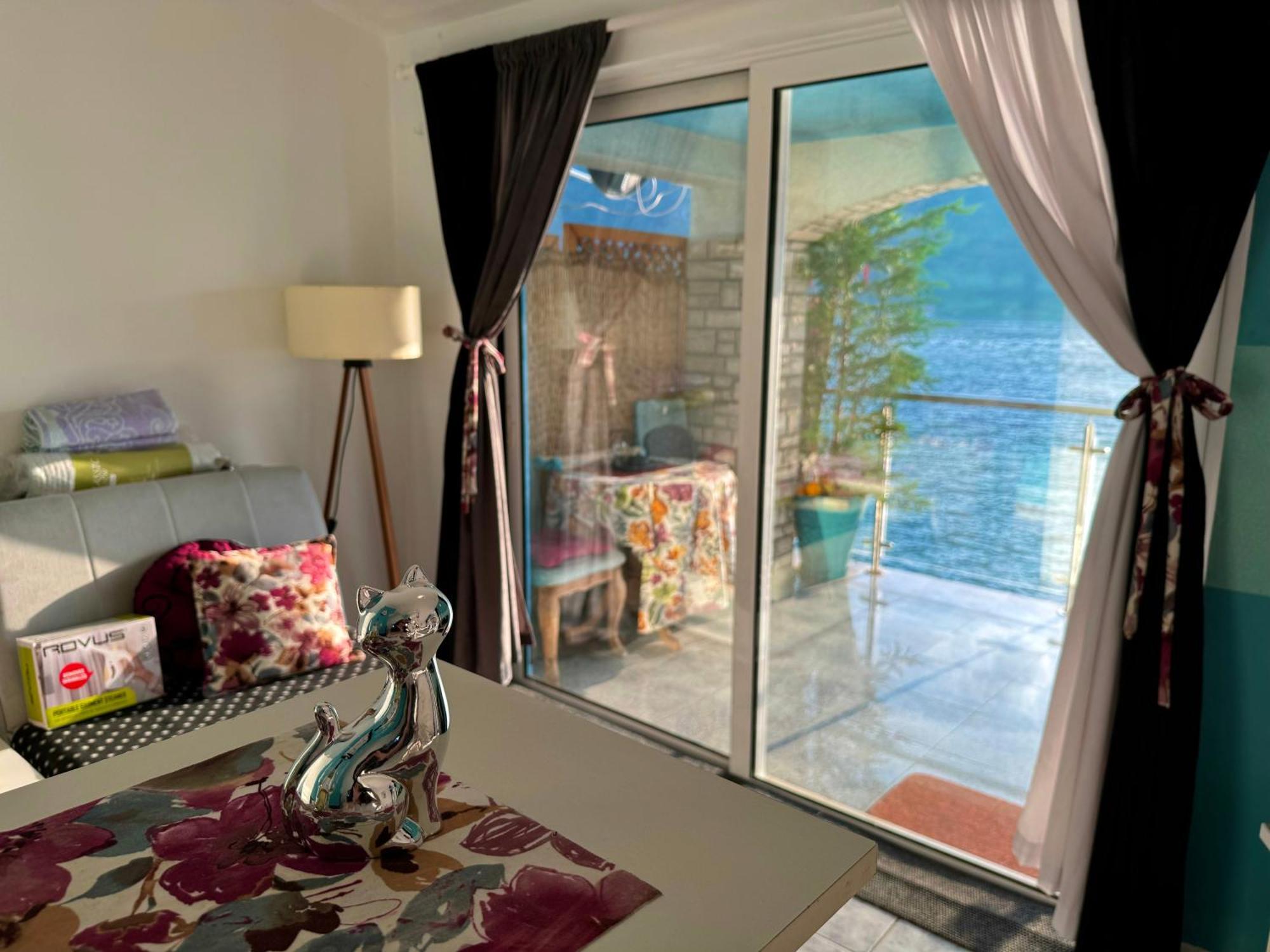 Aparthotel Maxim Cattaro Esterno foto