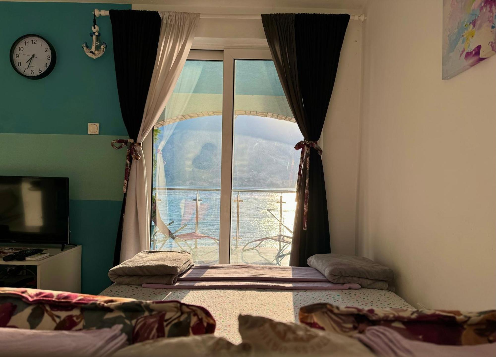 Aparthotel Maxim Cattaro Esterno foto