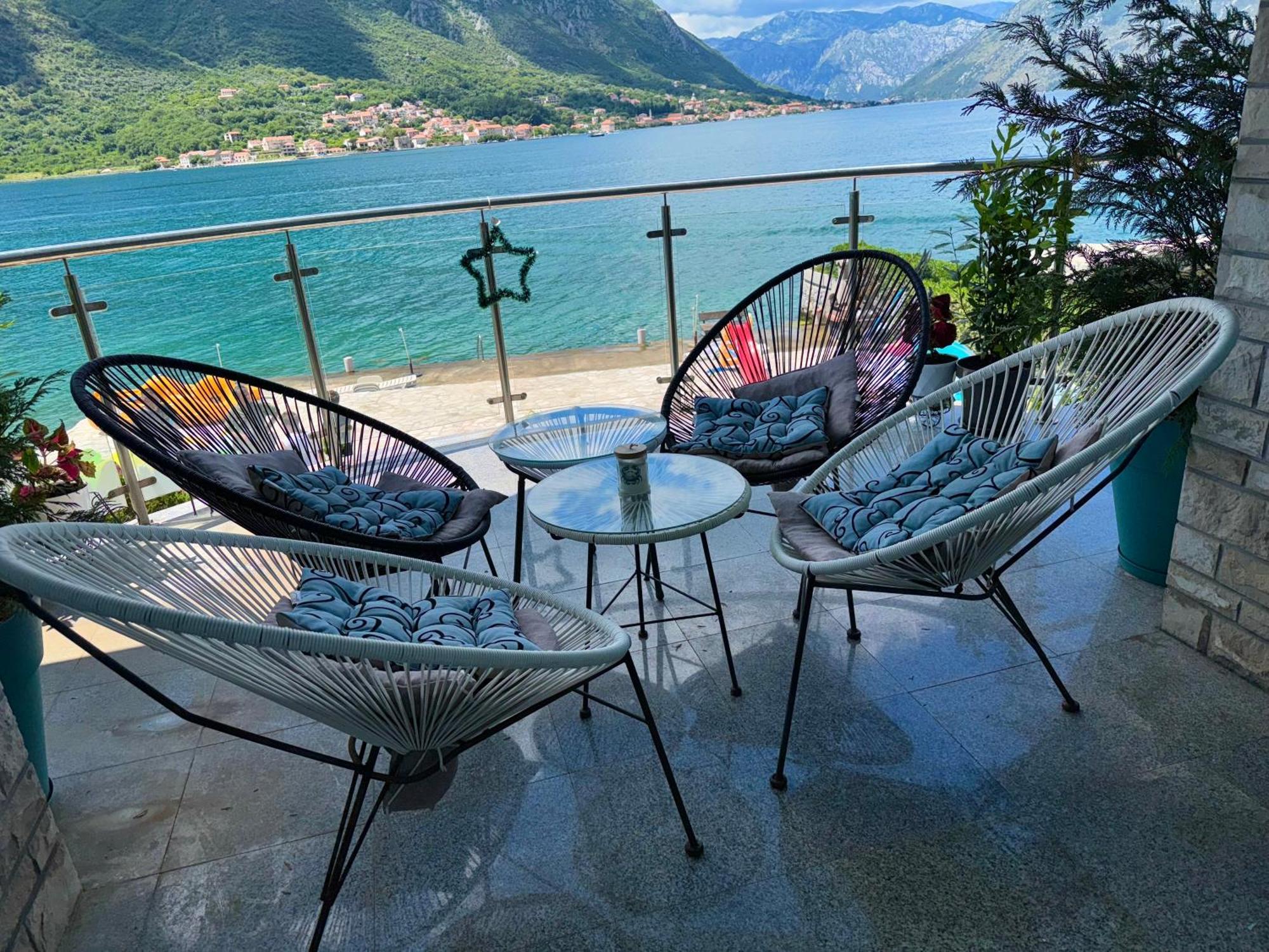 Aparthotel Maxim Cattaro Esterno foto